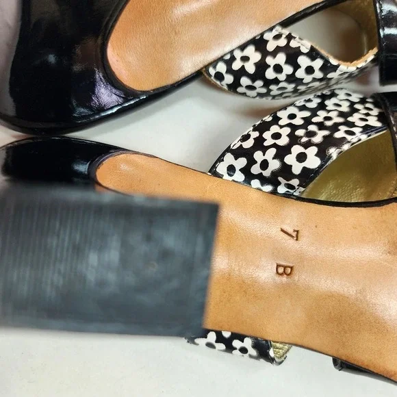 Escada Black and‎ White Patent Leather  Women's Heels Size 7 - Picture 7 of 11